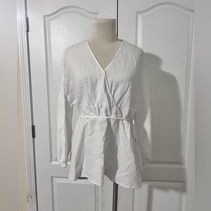 Plus Size Ava & Viv 100% Cotton‎ V Neck Blouse with Tie - sz X/14W